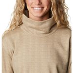 Columbia-Lodge-Funnel-Pullover
