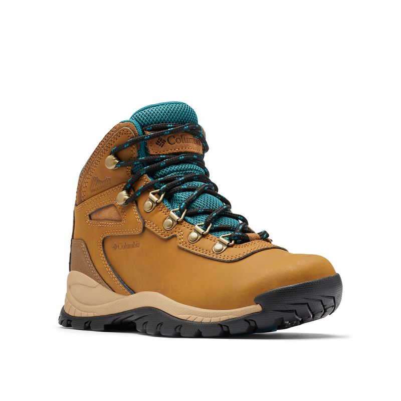 Botin-Mujer-Newton-Ridge-Plus-Beige-Columbia