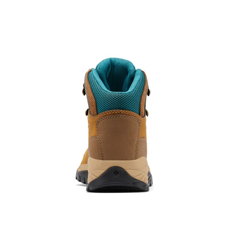 Botin-Mujer-Newton-Ridge-Plus-Beige-Columbia
