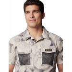 Camisa-Manga-Corta-Hombre-Painted-Peak-Beige-Columbia