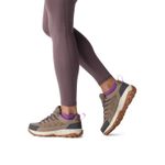 Zapatilla-Mujer-Strata-Trail-Low-Wp-Beige-Columbia