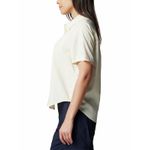 Blusa-Manga-Corta-Mujer-Silver-Ridge-3.0-Blanco-Columbia
