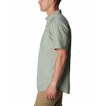 Camisa-Manga-Corta-Hombre-Rapid-Rivers-Novelty-Verde-Columbia