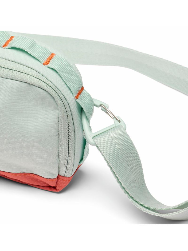 Banano-Unisex-Trail-Traveler-Bag-Verde-Columbia