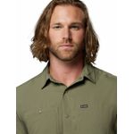 Camisa-Manga-Corta-Hombre-Silver-Ridge-Utility-Gris-Columbia