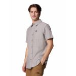 Camisa-Manga-Corta-Hombre-Rapid-Rivers-Novelty-Verde-Columbia