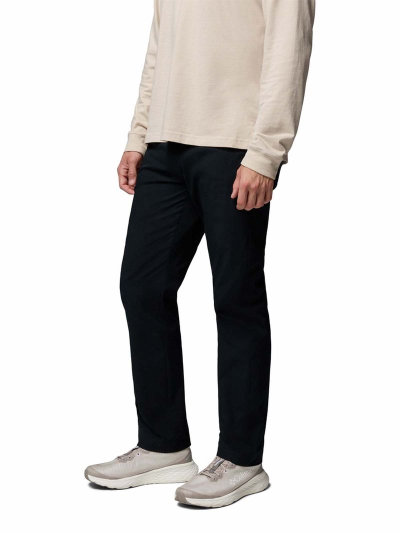 Pantalon-Hombre-Roc-5-Pocket-Negro-Columbia